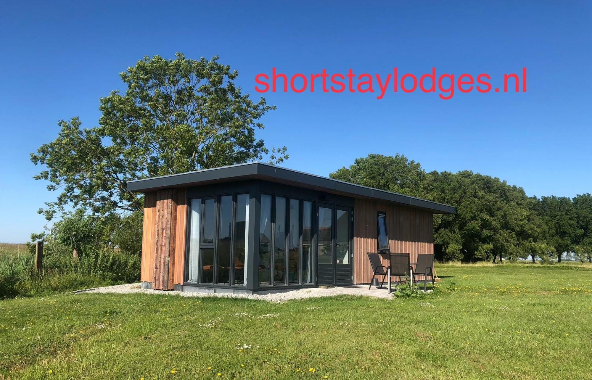 Albertine Agnes Tiny House Франкер Экстерьер фото
